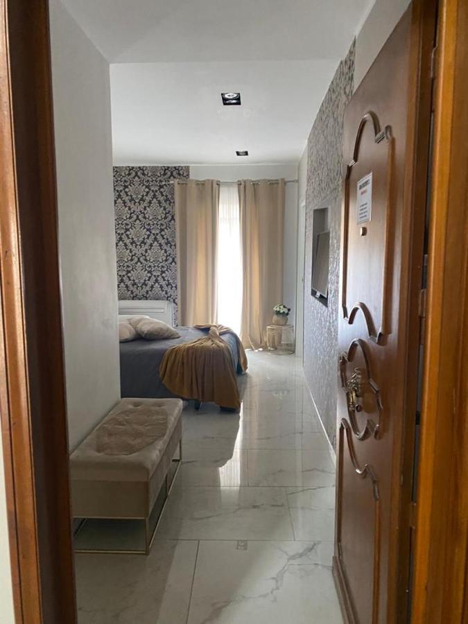 רומא Appartamento Via Del Corso מראה חיצוני תמונה